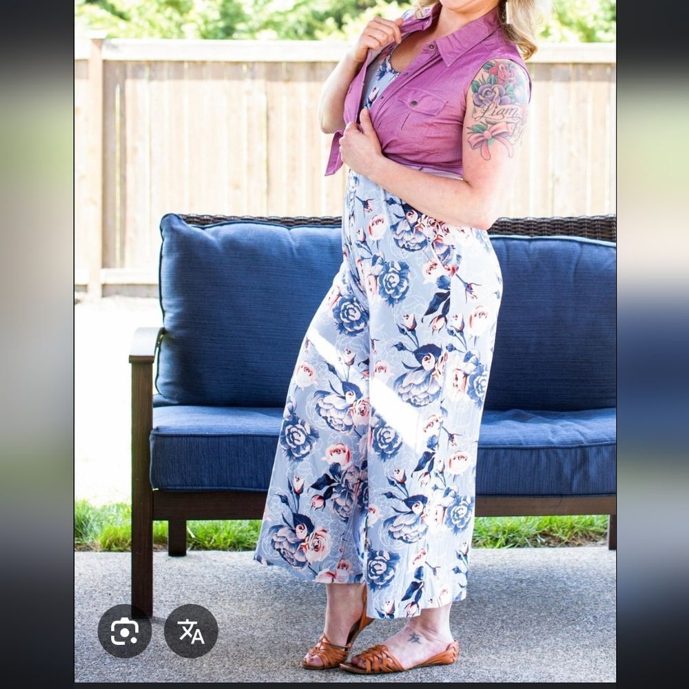 LULAROE floral baby blue Natalie‎ sleeveless wide leg jumpsuit M - Picture 14 of 15